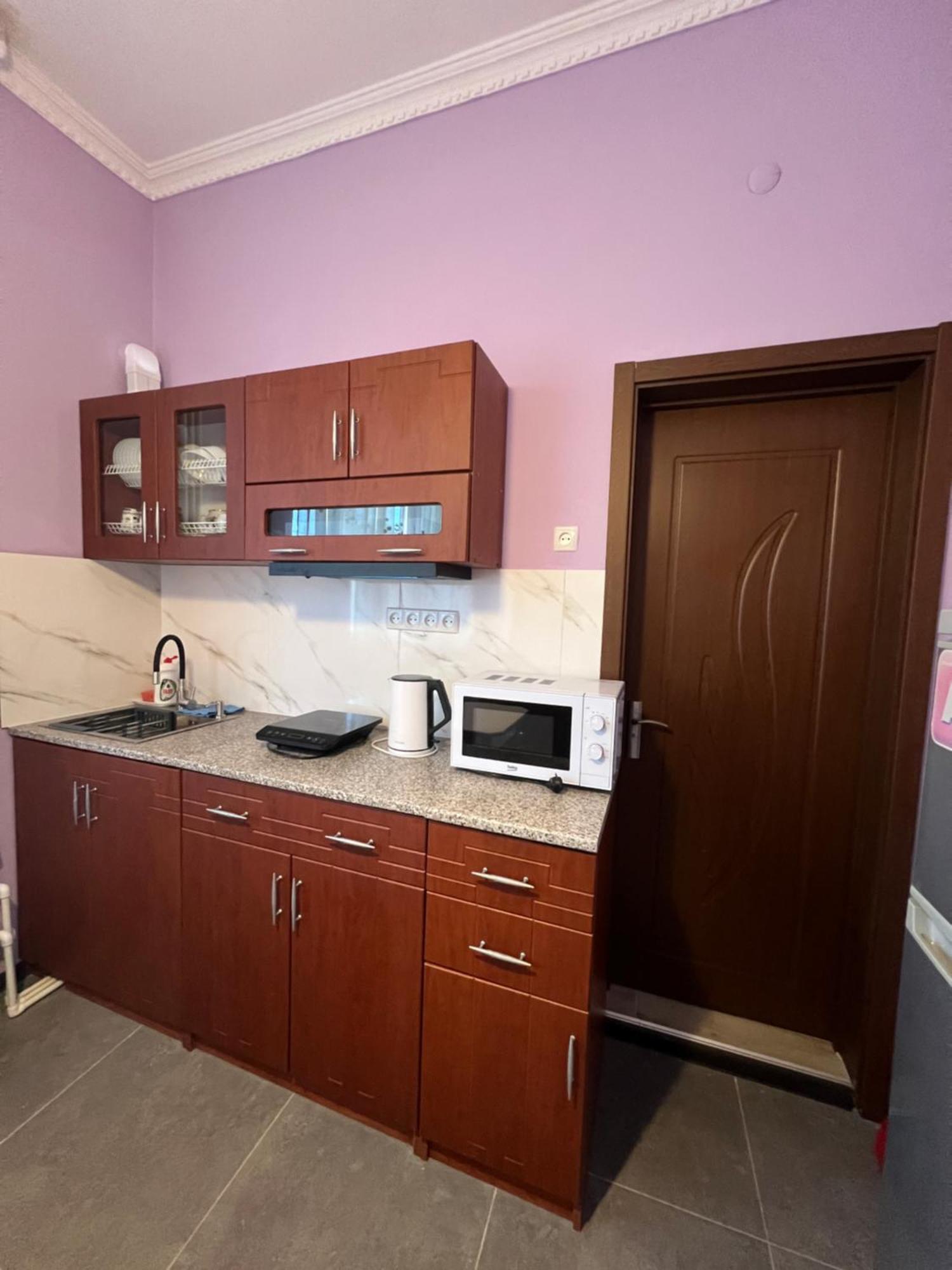 Apartment Merabi Batumi Exterior photo