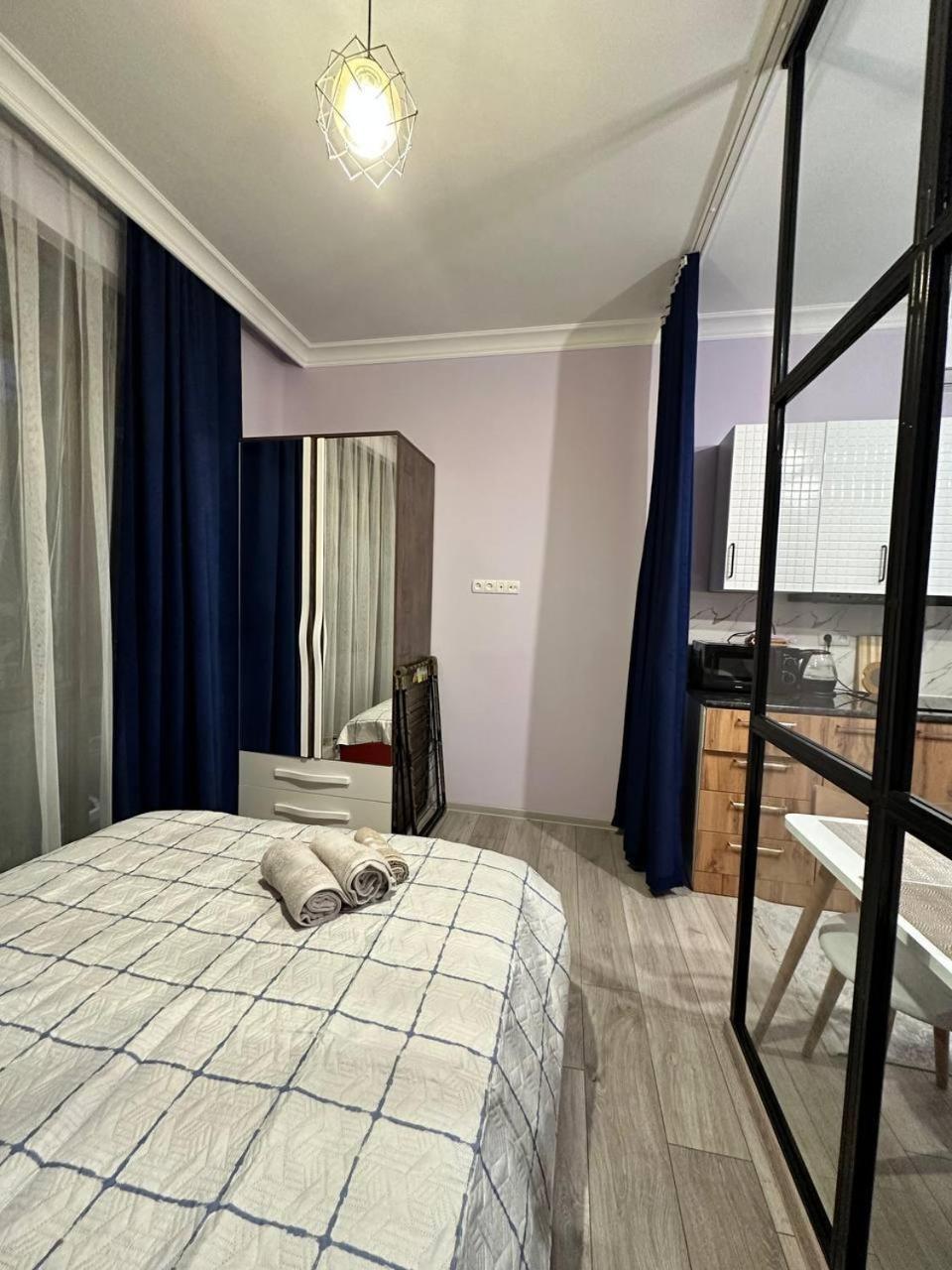Apartment Merabi Batumi Exterior photo