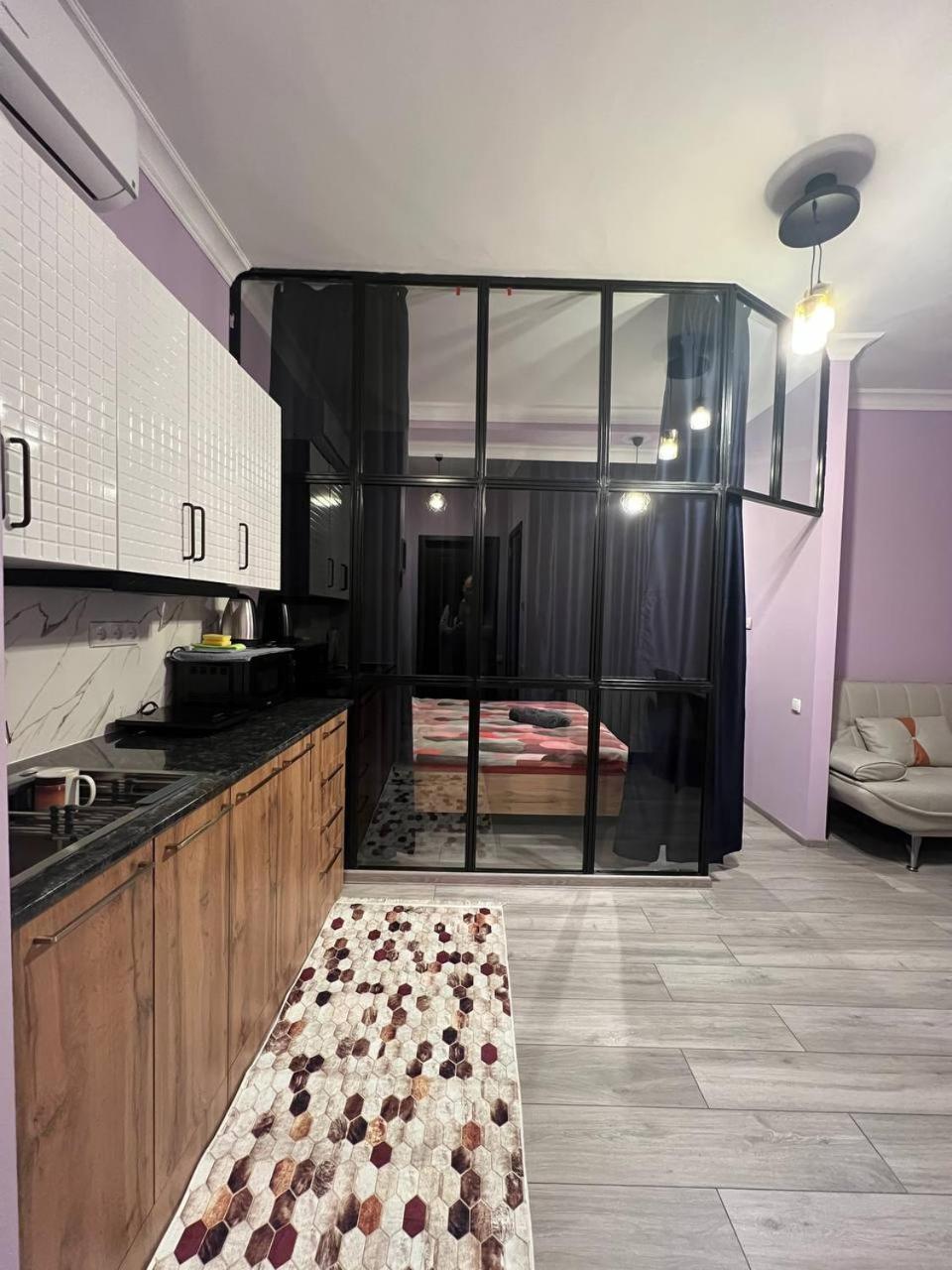 Apartment Merabi Batumi Exterior photo