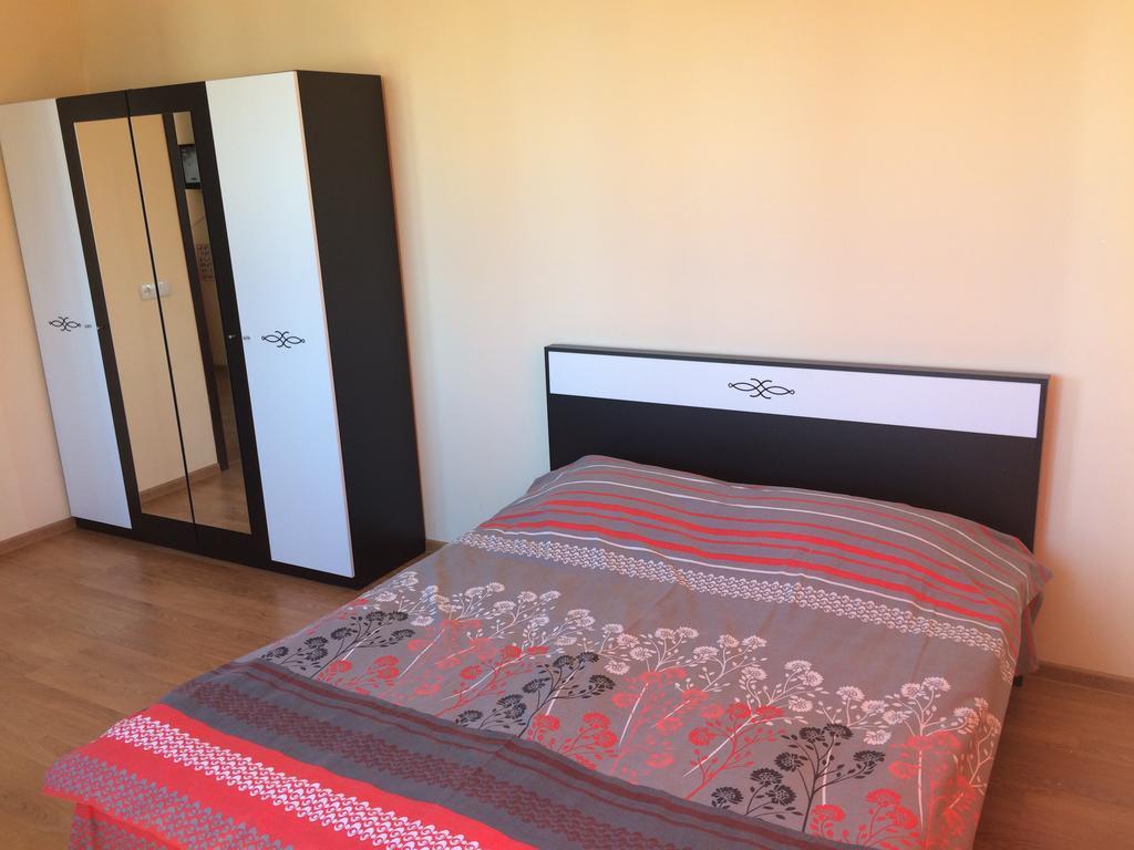 Apartment Merabi Batumi Exterior photo